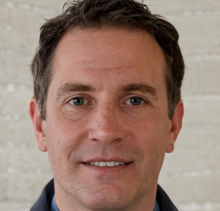 Technischer Support Berater Tom Schmidt